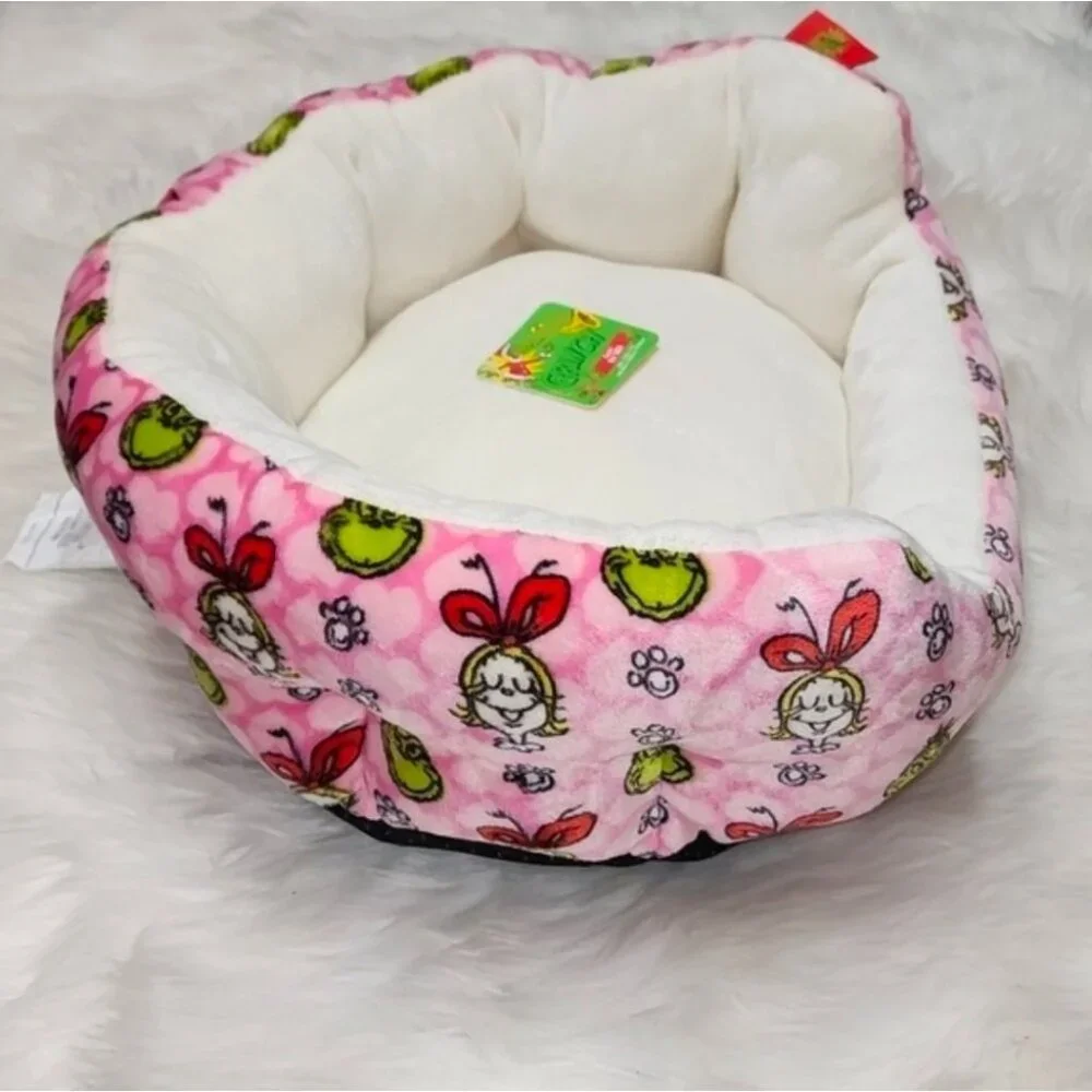 The Grinch Dr. Seuss Cozy Christmas Pet Cat Dog Bed NWT Pink Multicolored 2025